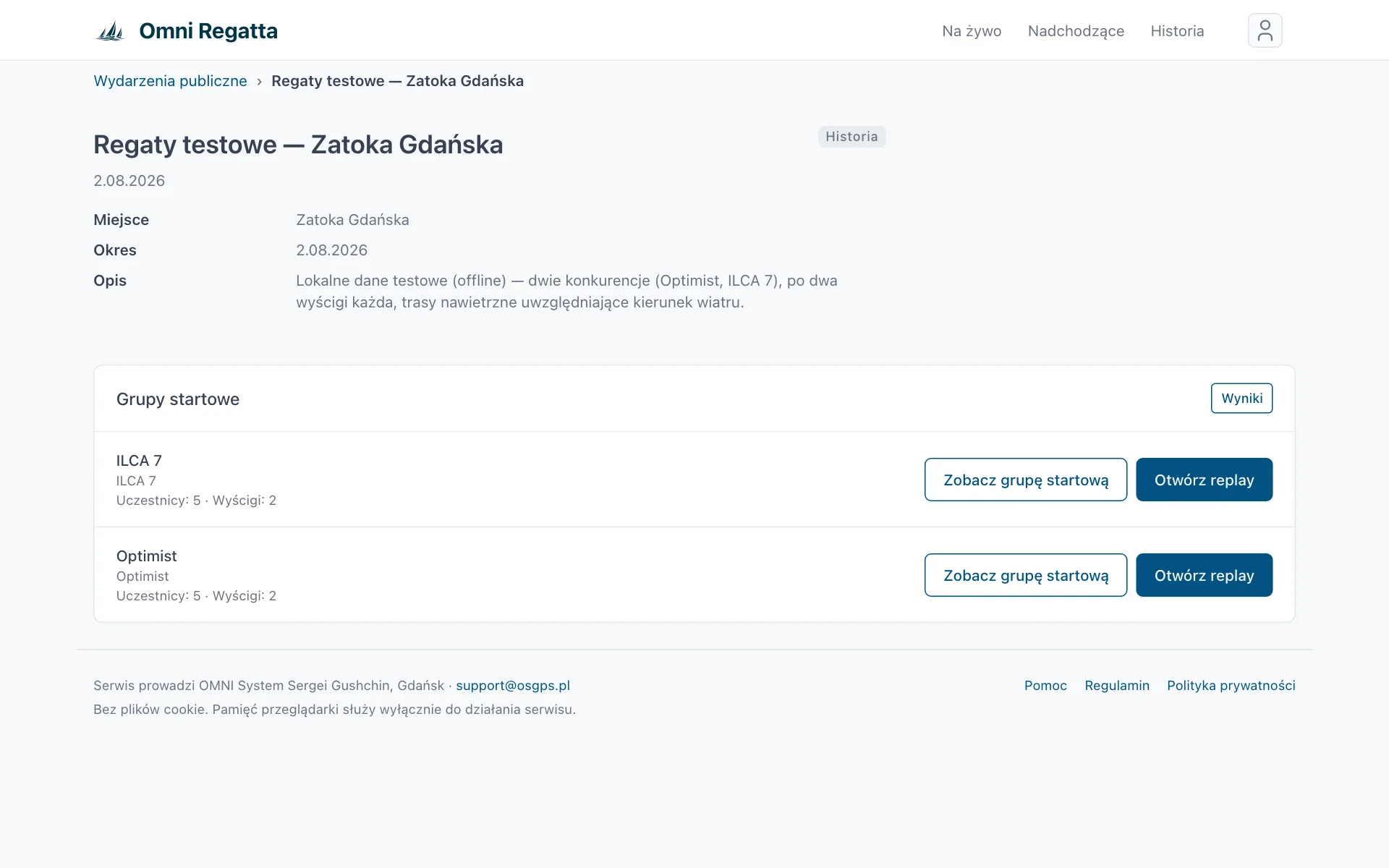 Publiczna strona regat z grupami startowymi i przyciskami Otwórz replay